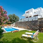 Aggelina Villa